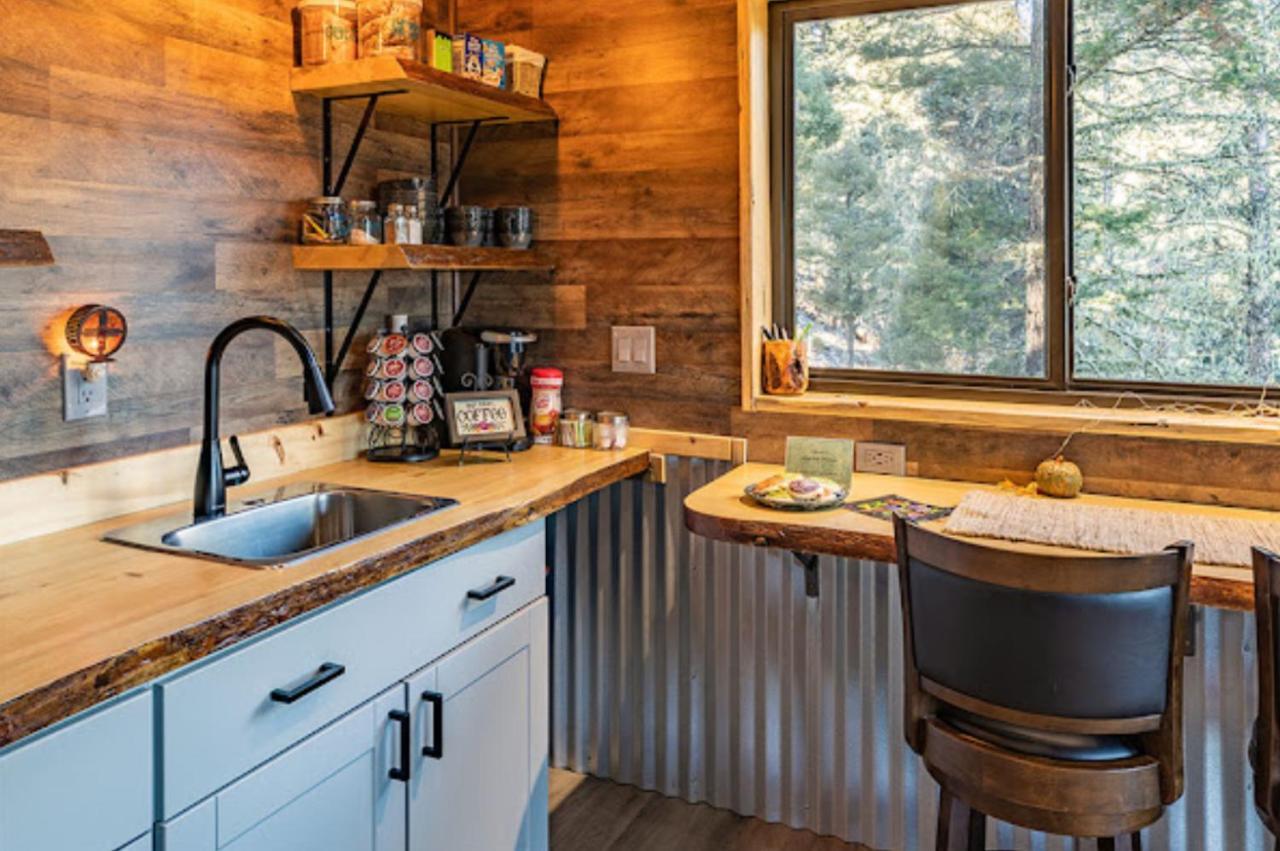 Ridgewalk Treehouse Bed & Breakfast Angel Fire Eksteriør bilde